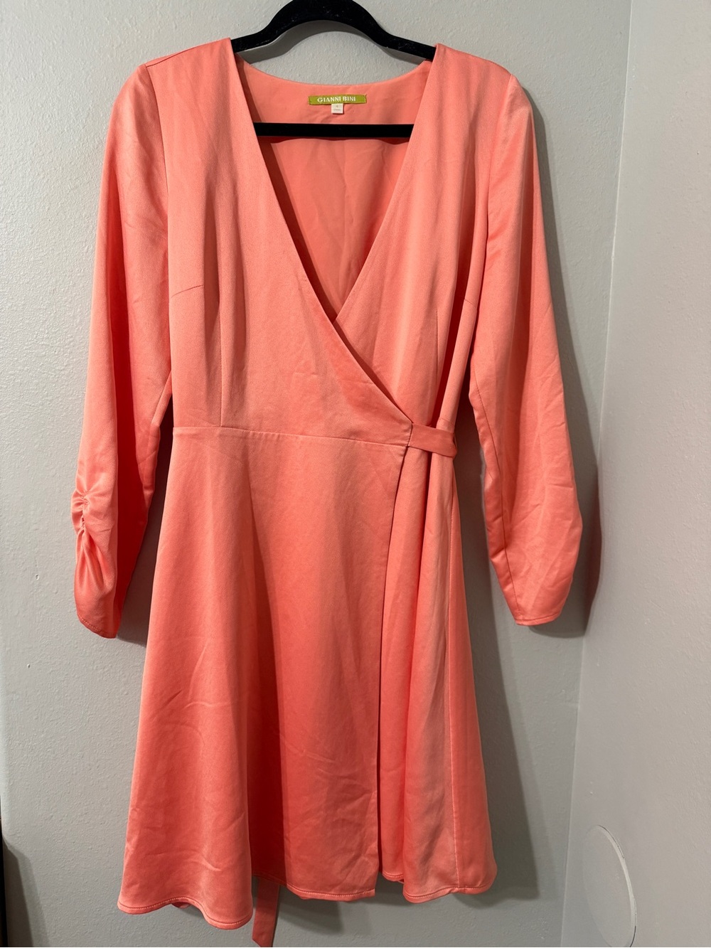 Stunning Gianni Bini Wrap Fit & Flare Mini Dress Coral Peach Size 4